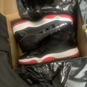 Jordan 11 bred (20019) ds as you can the picture never ever tried on size 14